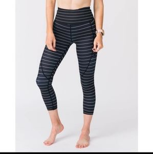 Size 12 Zyia Pocket Light N Tight